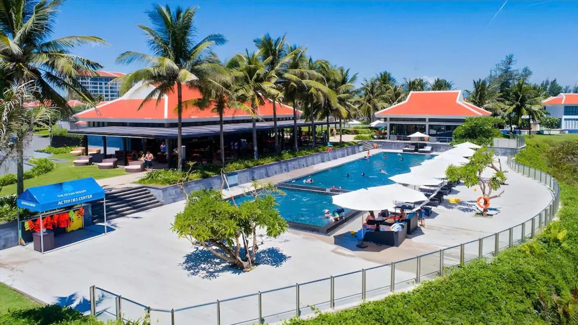 아파트호텔 Luxury Dana Beach Resort & Spa 다낭