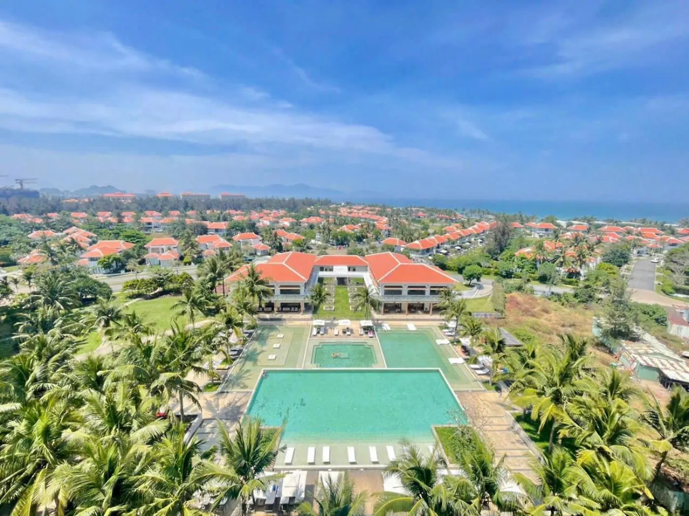 Luxury Dana Beach Resort & Spa Da Nang