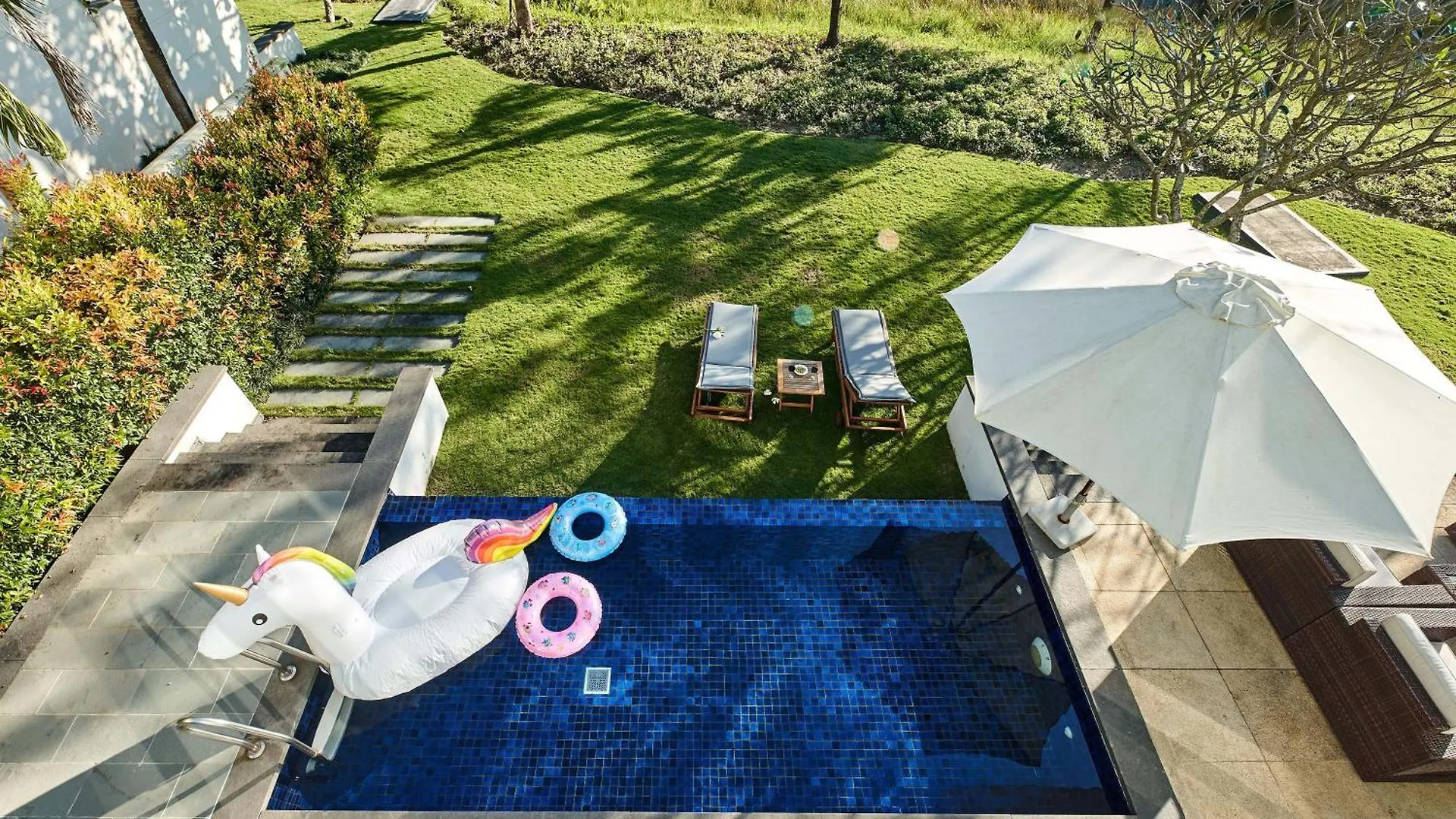 Luxury Dana Beach Resort & Spa Da Nang 5*,